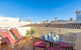 H2M Lazcano With Sunny Terrace In Old Town
